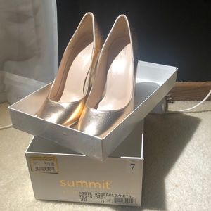 White mountain heels